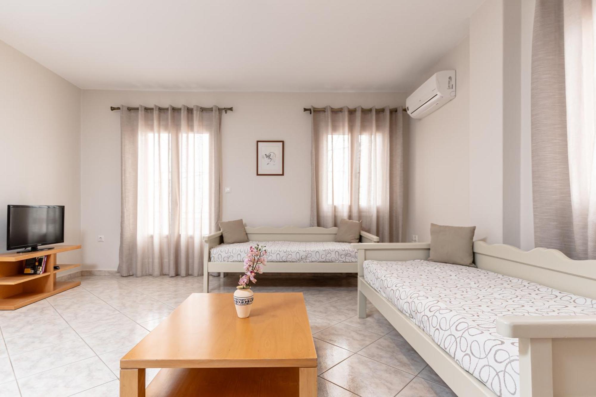 Optasia Naxos Center 2 Bedroom New Apartment Naxos City المظهر الخارجي الصورة